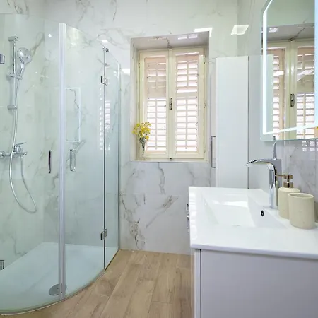 Marble View